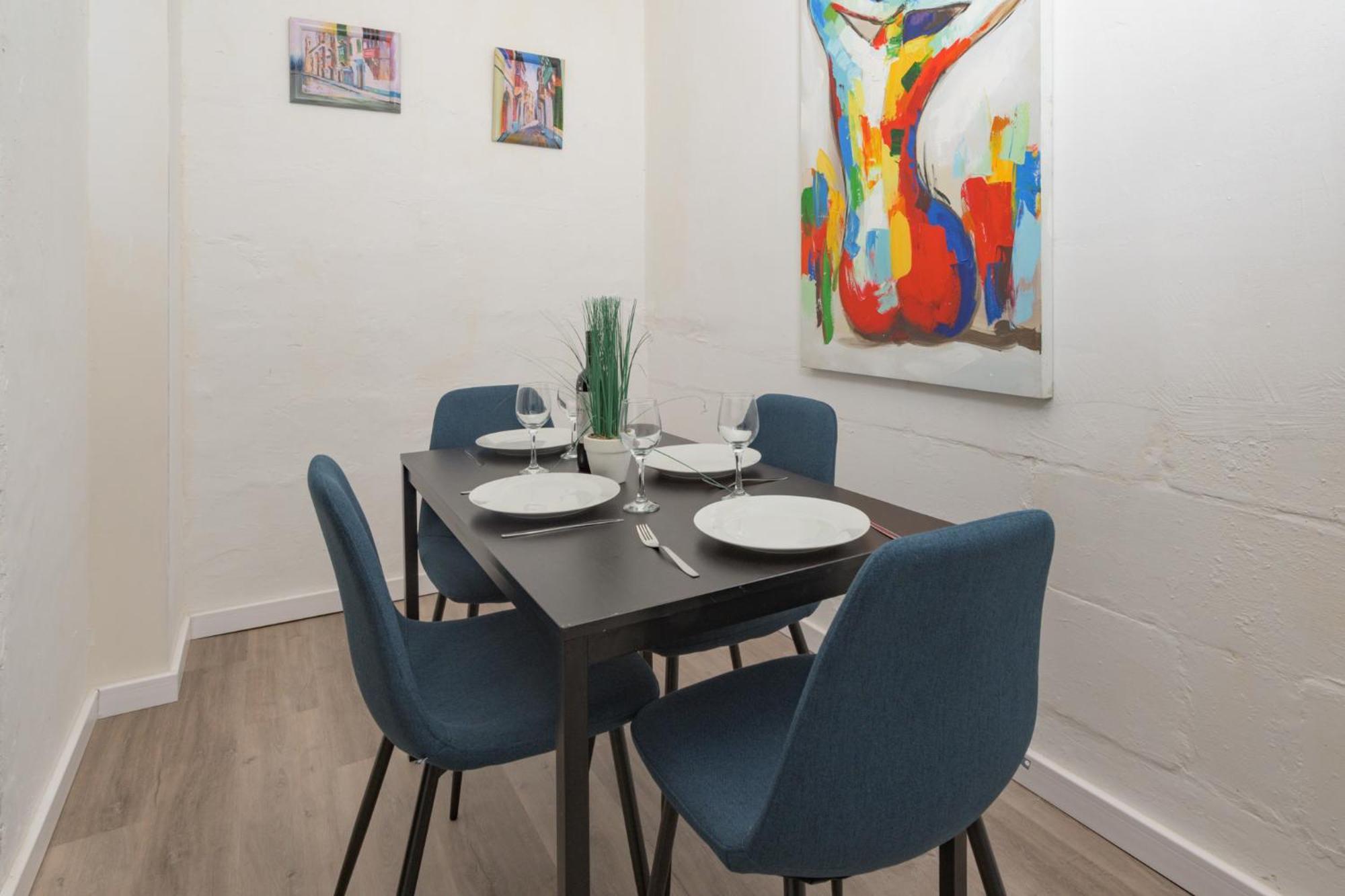 Stylish Valletta 2 Bedrooom City Centre Apartment With Terrace Exterior foto